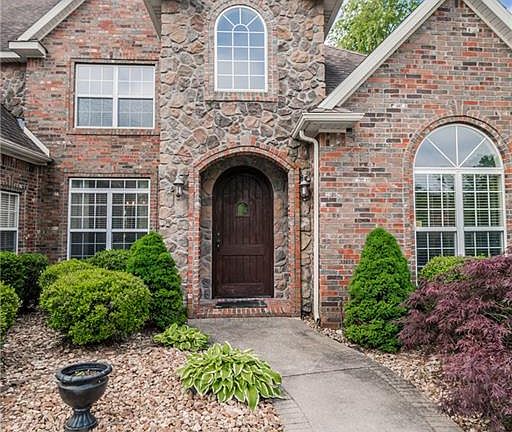 2nd image of 7102 W Hillcrest Ct