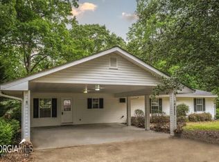 6333 Ridge Rd, Hiram, GA 30141