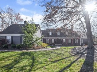 2358 Canterbury Ct, Hudson, OH 44236