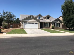 10310 Fenwick Island Dr, Bakersfield, CA