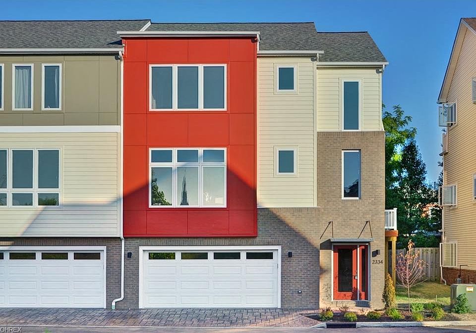 1st image of 2335 City View Dr