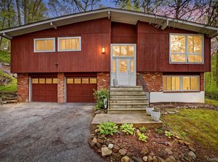 20 John Cava Lane, Cortlandt Manor, NY 10567