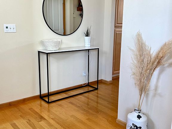 Entry way