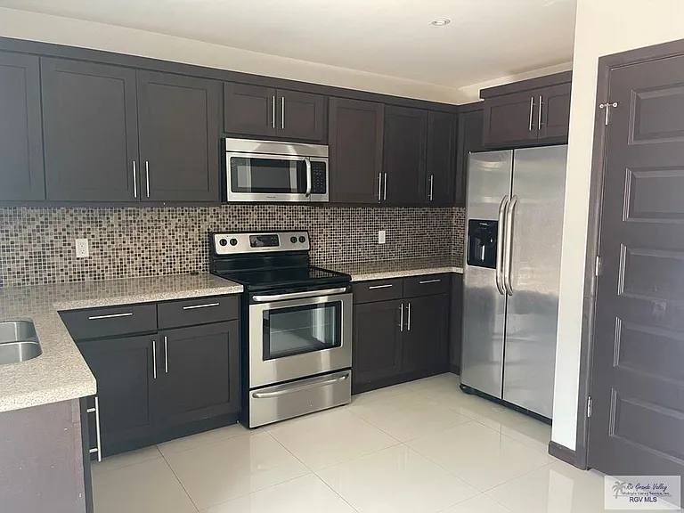 2550 Weslaco Rd #K1 — Photo 6