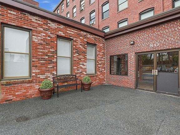 4th image of 80 Foster St APT 504