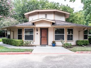 550 E Ann Arbor Ave #23, Dallas, TX 75216
