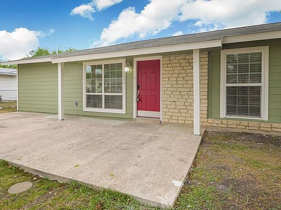 2nd image of 5803 Knoll Krest Dr