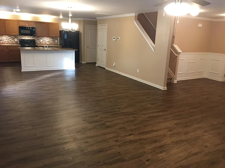 1252 Oxford Village Cv — Photo 14