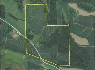 2672 Pioneer Rd, Delhi, IA 52223