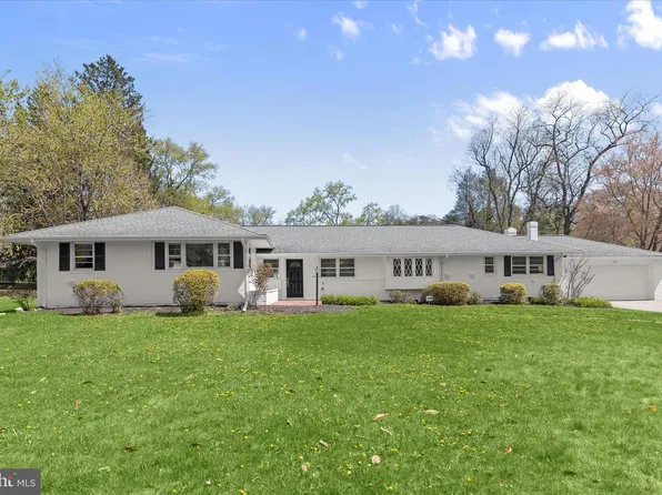 1910 Lyden Rd, Lutherville Timonium, MD 21093