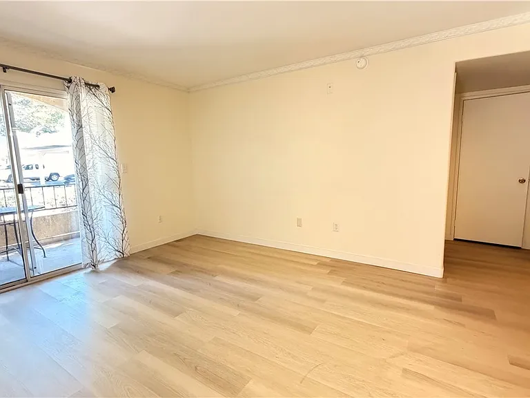 7885 W Flamingo Rd #1131 — Photo 11