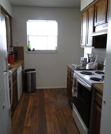 4th image of 1718 Patricia St