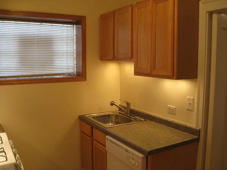 5548 N Glenwood Ave #1 — Photo 18
