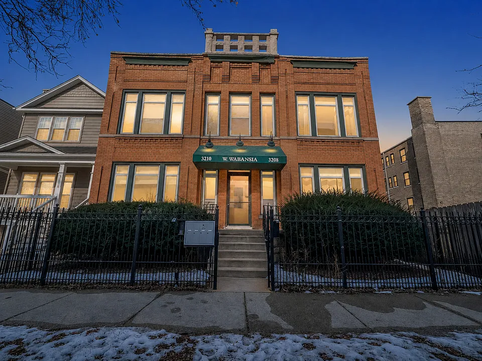 3208 W Wabansia Ave #2E