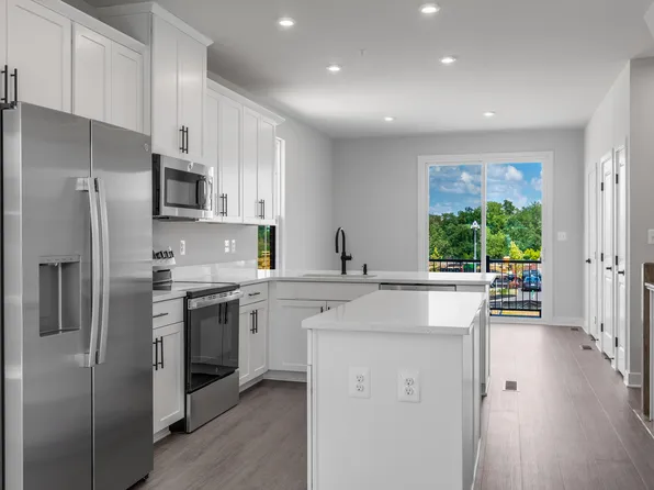 2642 Naylor Rd SE, Washington, DC 20020