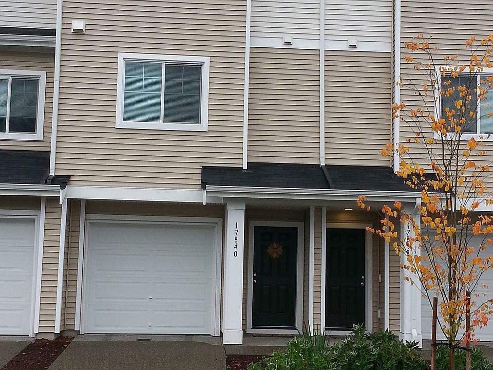 1st image of 17840 75th Ave E