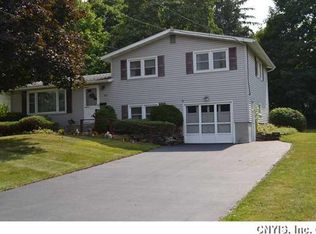 208 Kimberly Dr E, Syracuse, NY 13219