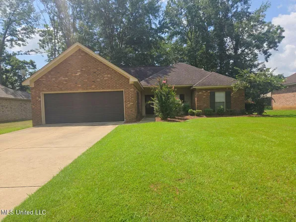 133 Northgate Dr, Canton, MS 39046