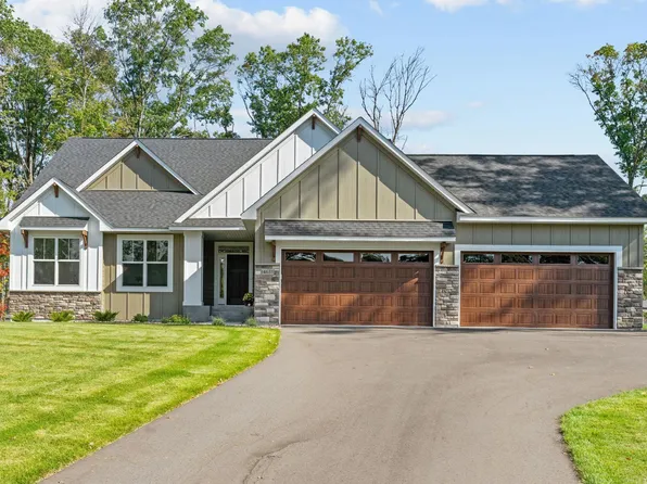 14633 Packard St NE, Ham Lake, MN 55304