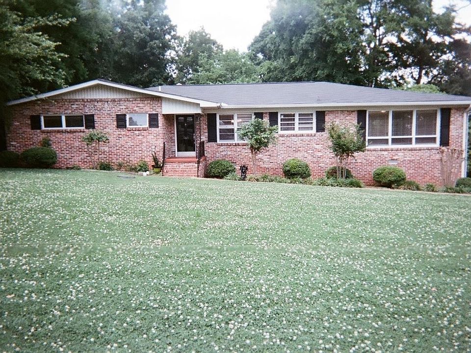 Azalea Drive Front View