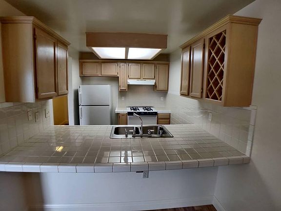 3rd image of 1535 Bruce Dr