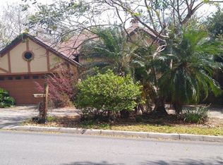 204 N Clayton St, Mount Dora, FL 32757