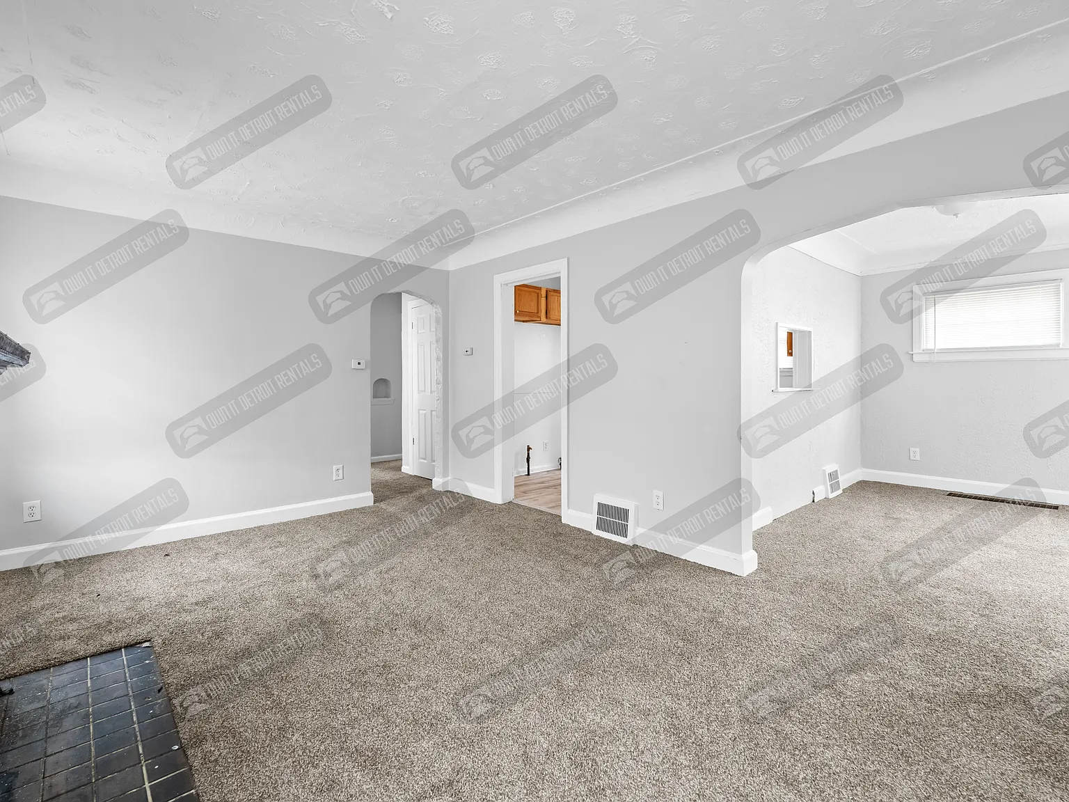 Bungalow 3B — Photo 3