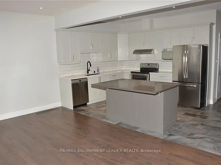 380 Lake St #43 — Photo 12