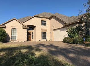 4334 Lake Apache Dr, Corpus Christi, TX 78413