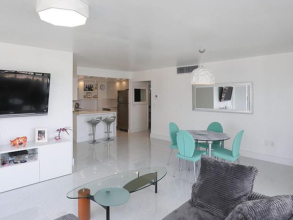 5th image of 11117 Biscayne Blvd