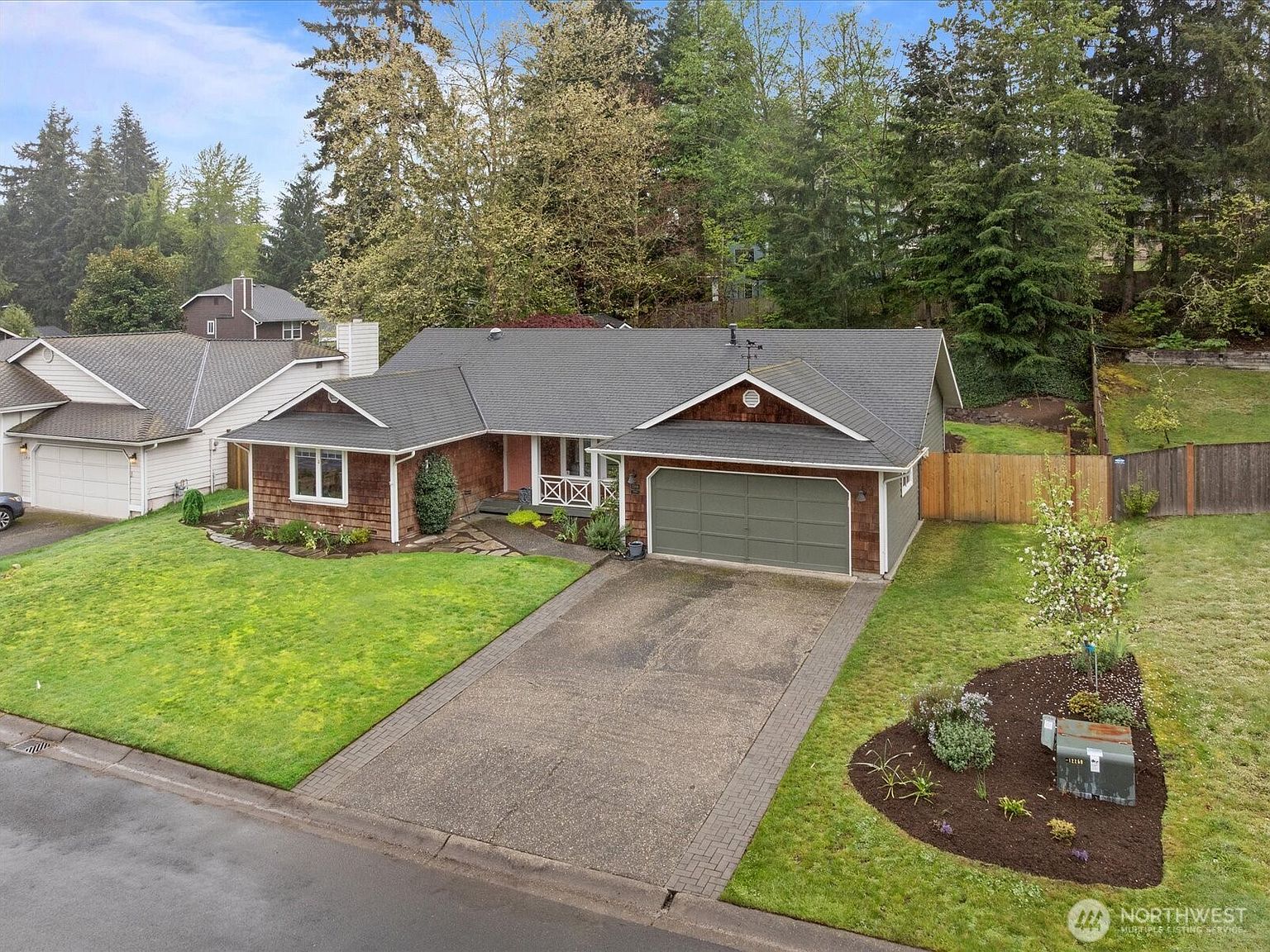 あぶぁ 13806 25th Avenue SE, Mill Creek, WA 98012 | Zillow