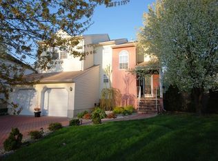 143 Wainwright Dr, Matawan, NJ 07747