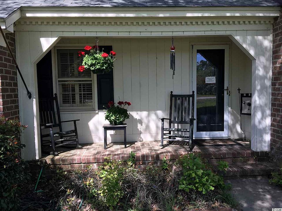 2nd image of 112 Brockwood St