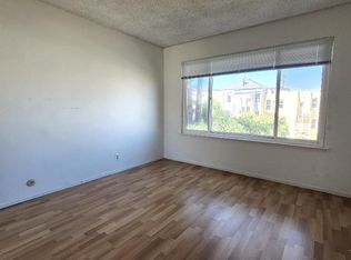 1369 9th Ave #B, San Francisco, CA 94122