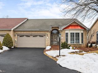 106 Whippoorwill Ln, Falling Waters, WV 25419