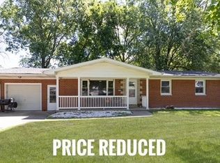 302 N 8th St, New Baden, IL