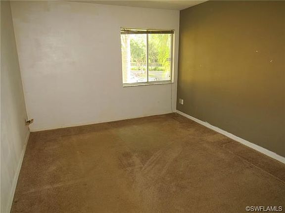 5th image of 2752 Fountain View Cir APT 205