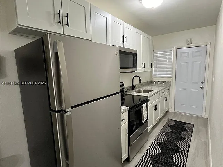 1317 NW 2nd Ave #10 — Photo 7