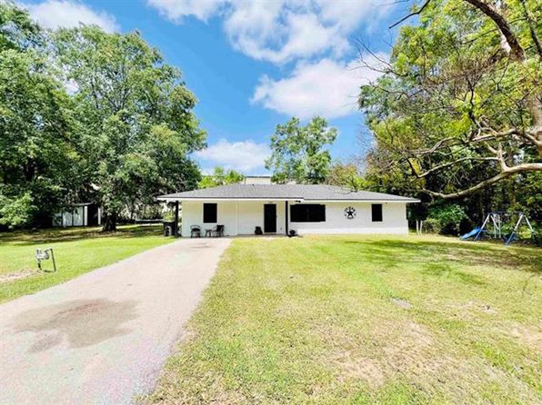 205 Reynolds Ln, Vidor, TX 77662
