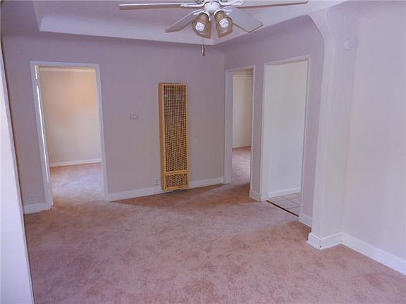 3rd image of 4214-16 Copeland Pl