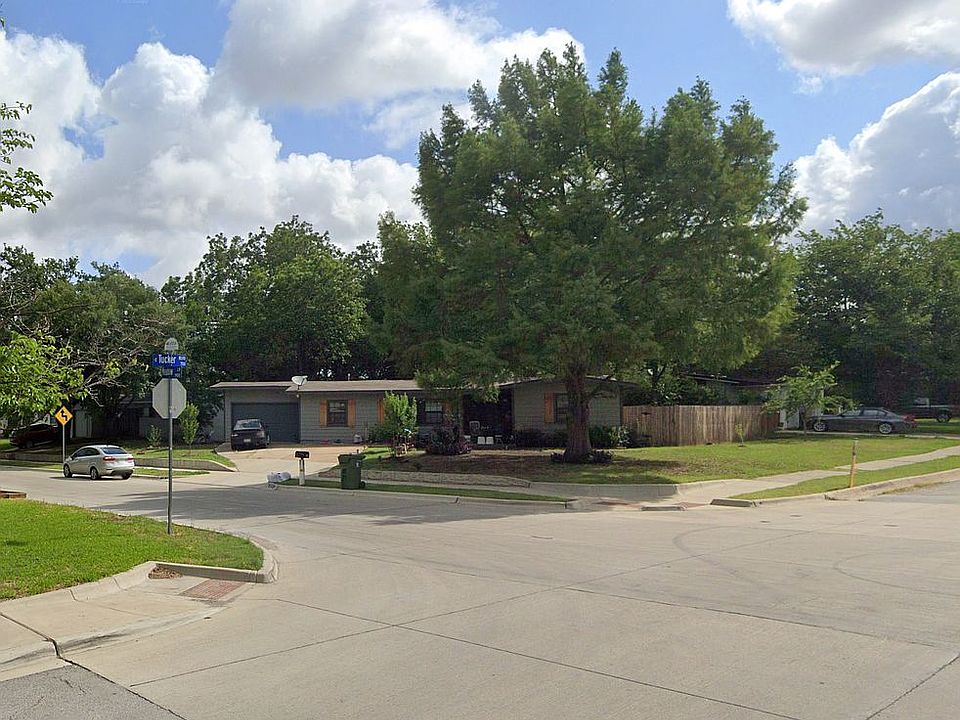 1st image of 1913 Meadow Ln