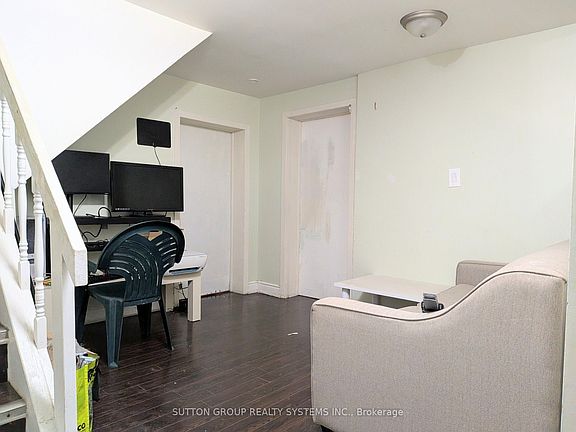 5th image of 41 Annabelle Dr #Basement