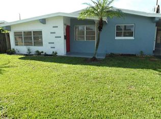 8160 NW 11th Ct, Pembroke Pines, FL 33024