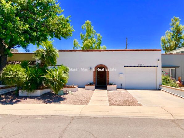 2067 E Cairo Dr