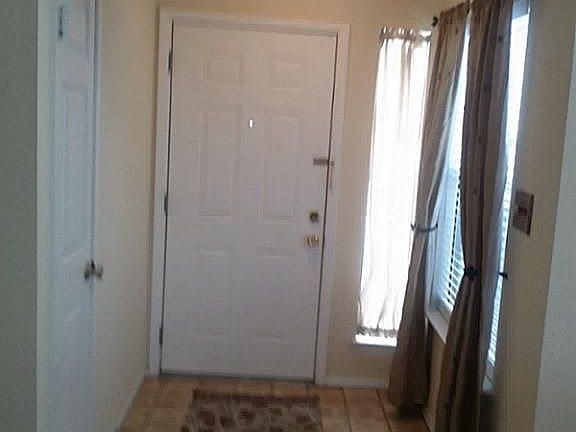 2nd image of 6904 Fox Mesa Ln