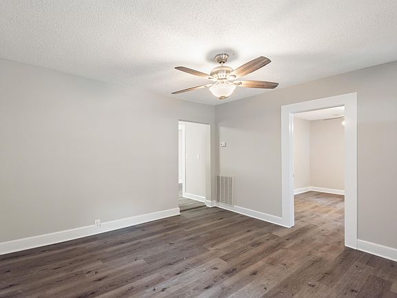 3rd image of 3118 Galbraith St
