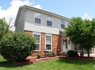 1124 Running Waters Dr, Saint Charles, MO
