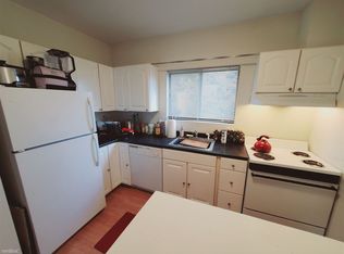 22 Cove Rd APT 1, Stamford, CT 06902