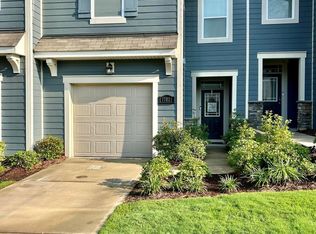 17021 Carolina Hickory Dr, Huntersville, NC 28078