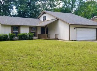 1071 Underwood Dr, Macon, GA 31210